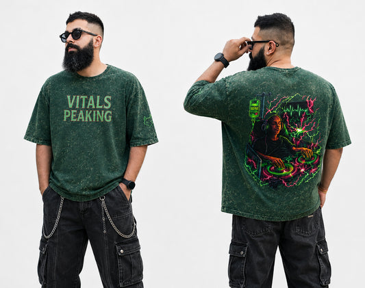 Vitals Peaking Oversized T-Shirt (RGB Reactive)